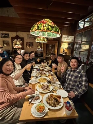 Keep Moving With Cohesion!Hongrunfood Company